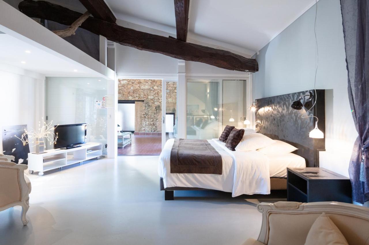 Casa9 Hotel Thuir Esterno foto