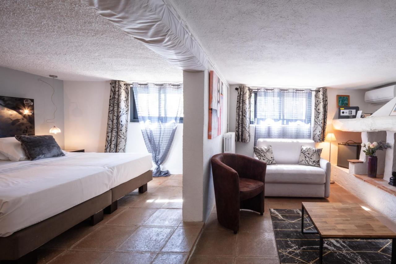 Casa9 Hotel Thuir Esterno foto